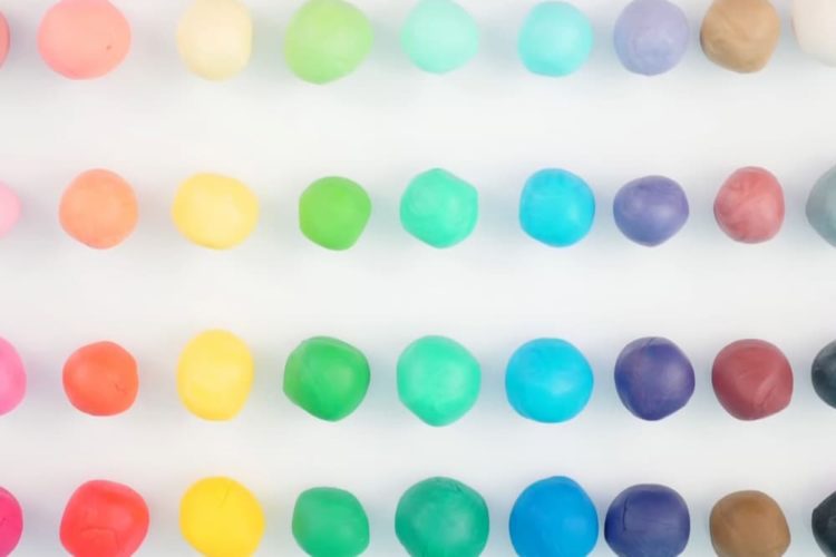 Can You Put Food Coloring In A Humidifier?